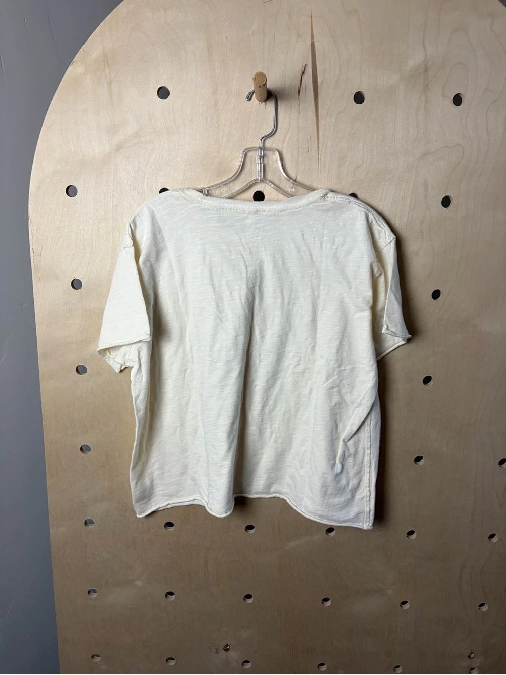 Rylee + Cru Women’s Short Sleeve Basic Tee - Ivory Shine Cheetah Print Large